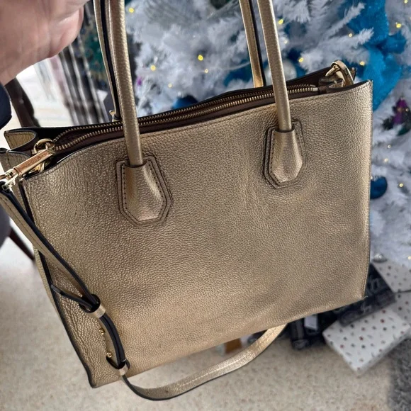 Michael Kors Mercer Large Metallic Pebbled Leather Tote Gold Shoulder Bag - Picture 9 of 9